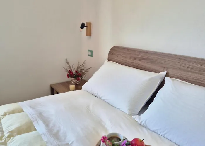 Guest house Abaton - Casa 4*